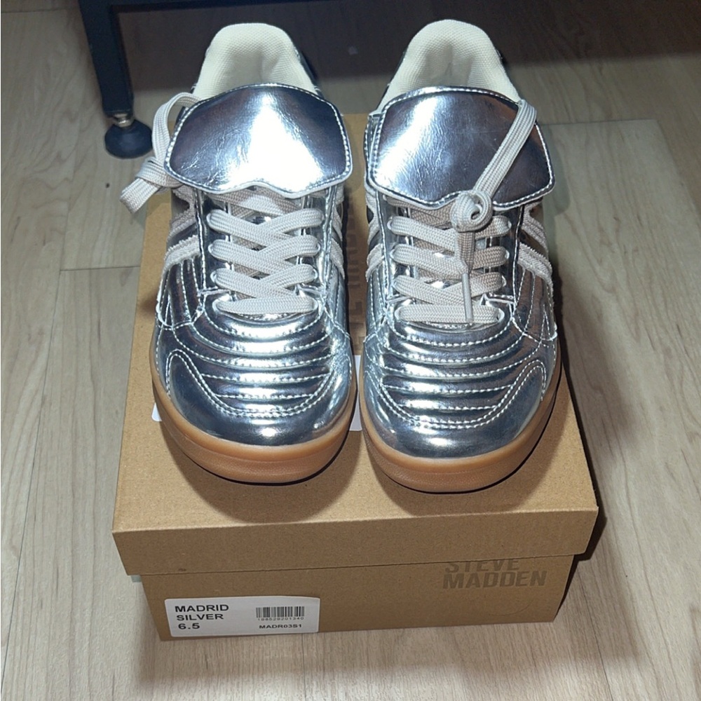 Steve Madden Madrids